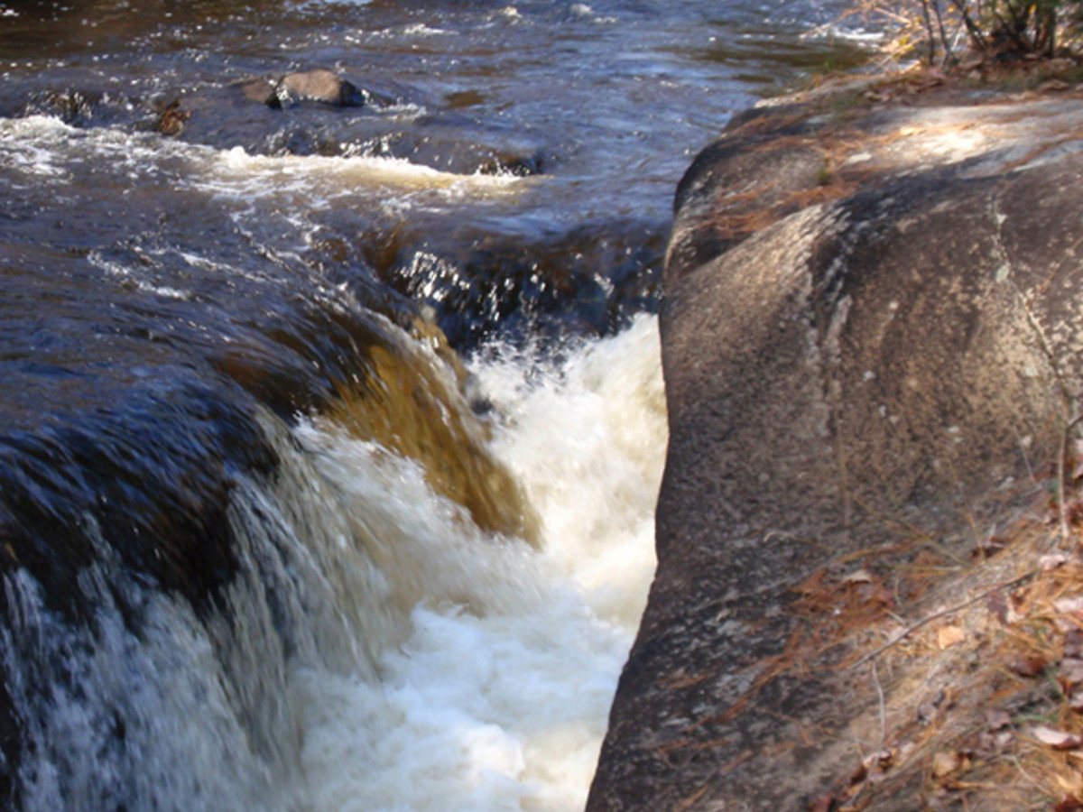 Four Foot Falls